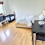 Central London Rooms Ec1V